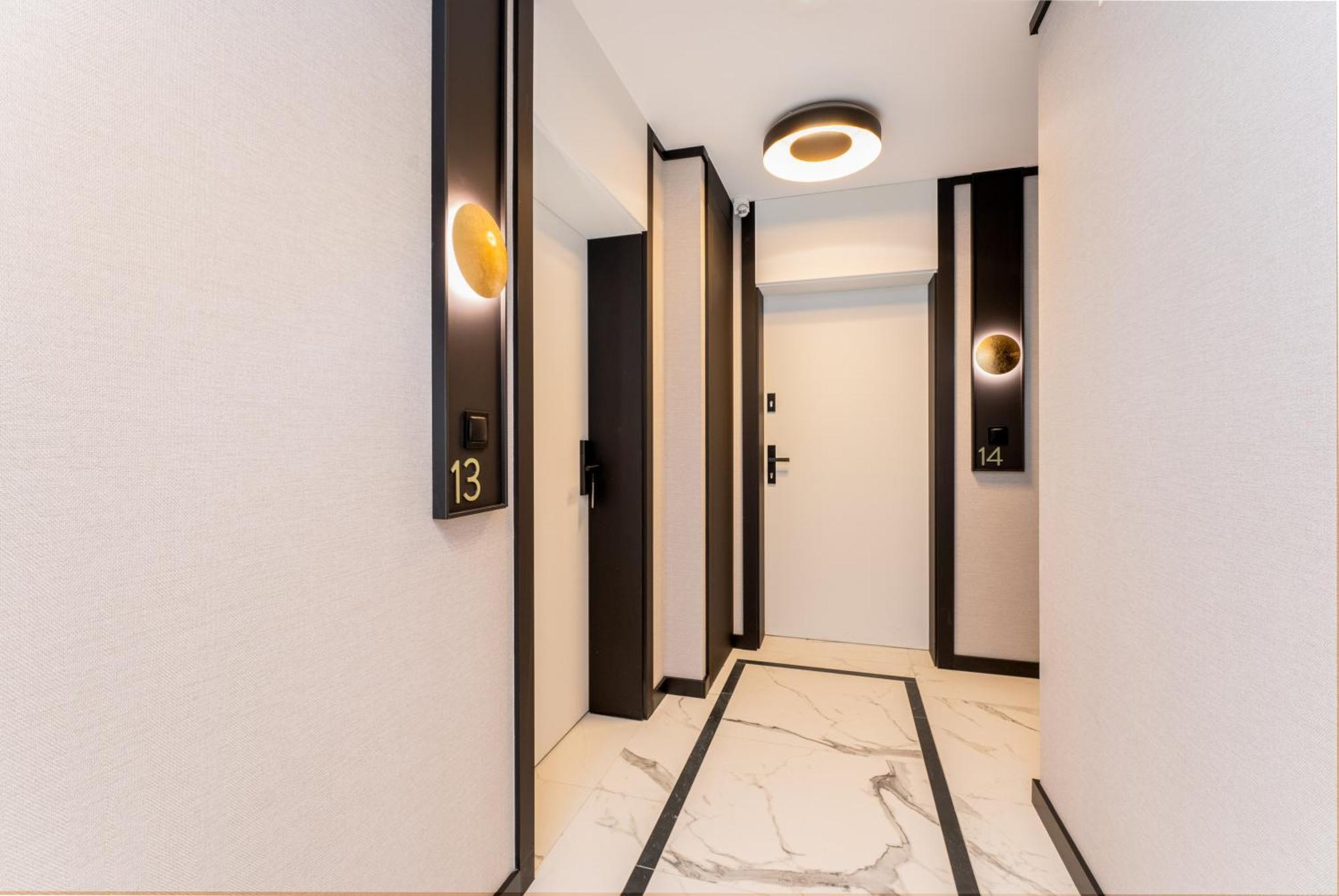 Apartment Old Town Krowoderska With Free Underground Garage Краков Экстерьер фото