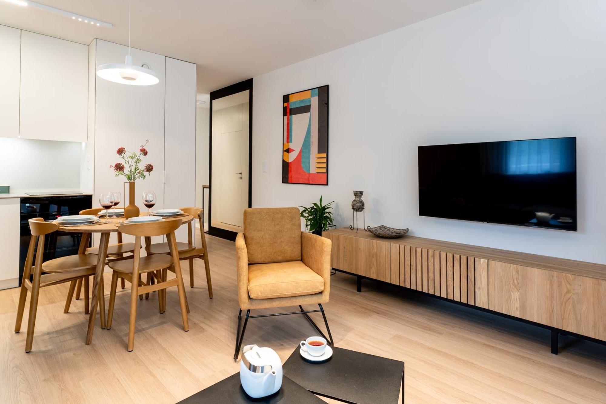 Apartment Old Town Krowoderska With Free Underground Garage Краков Экстерьер фото
